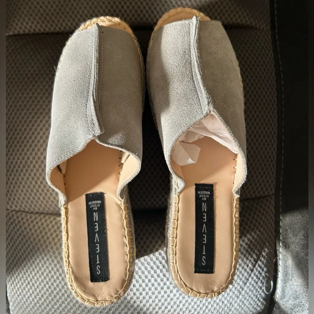 Stylish Blue-Grey & Beige Platform Sandals